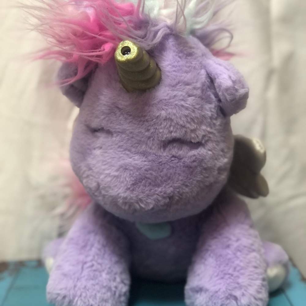 FAO Swartz Alicorn Unicorn Star Brights LED Projector Purple Plush 15”Tall